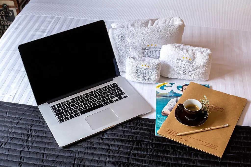 Suite 136 Palermo